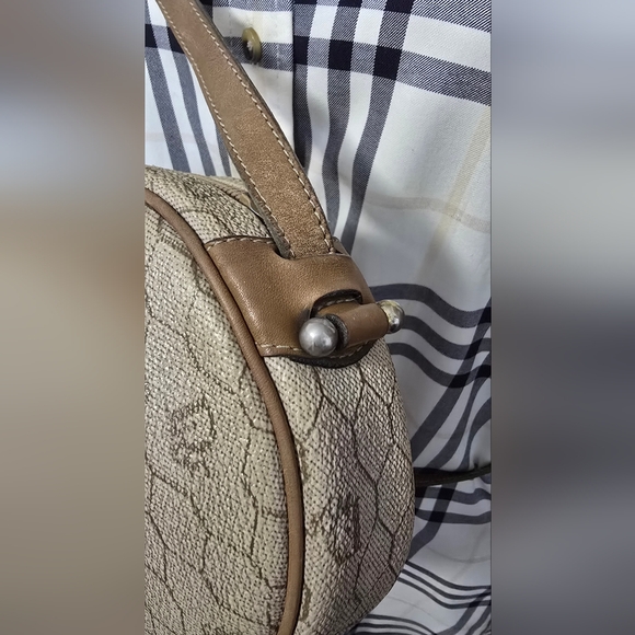 Dior Honeycomb Shoulder Bag - Picture 7 of 16